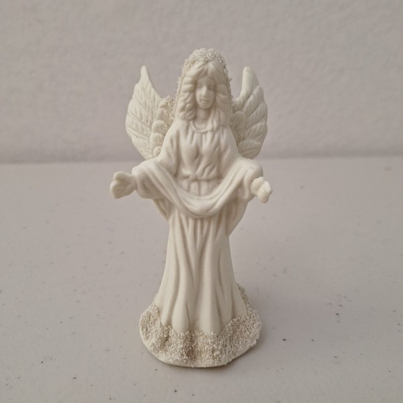 Vintage Guardian Angel Bell Figurine Stoneware Ceramic Mica‎ 5 Inches - Picture 2 of 9